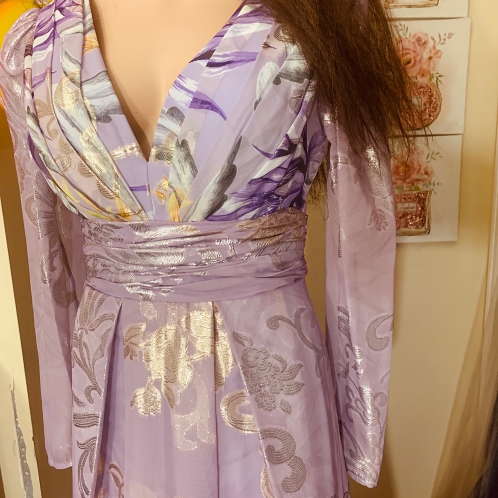 Dress - Picture 3 of 8
